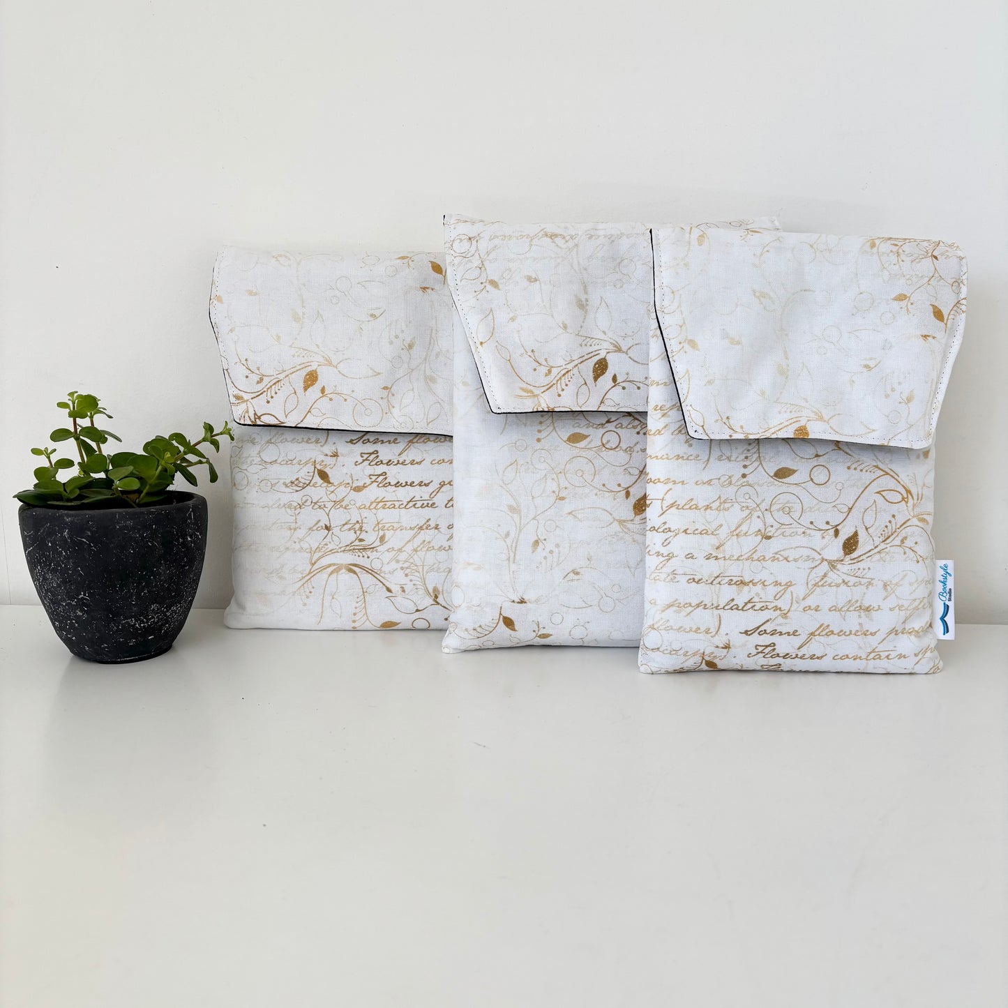 E-reader Sleeve Scribe