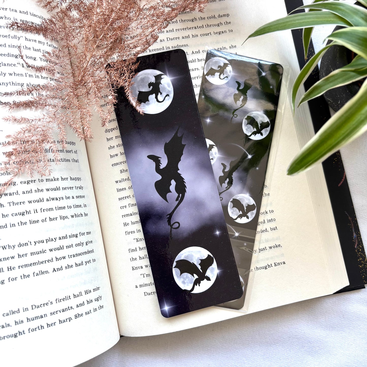 Papieren boekenlegger Dragon Fire