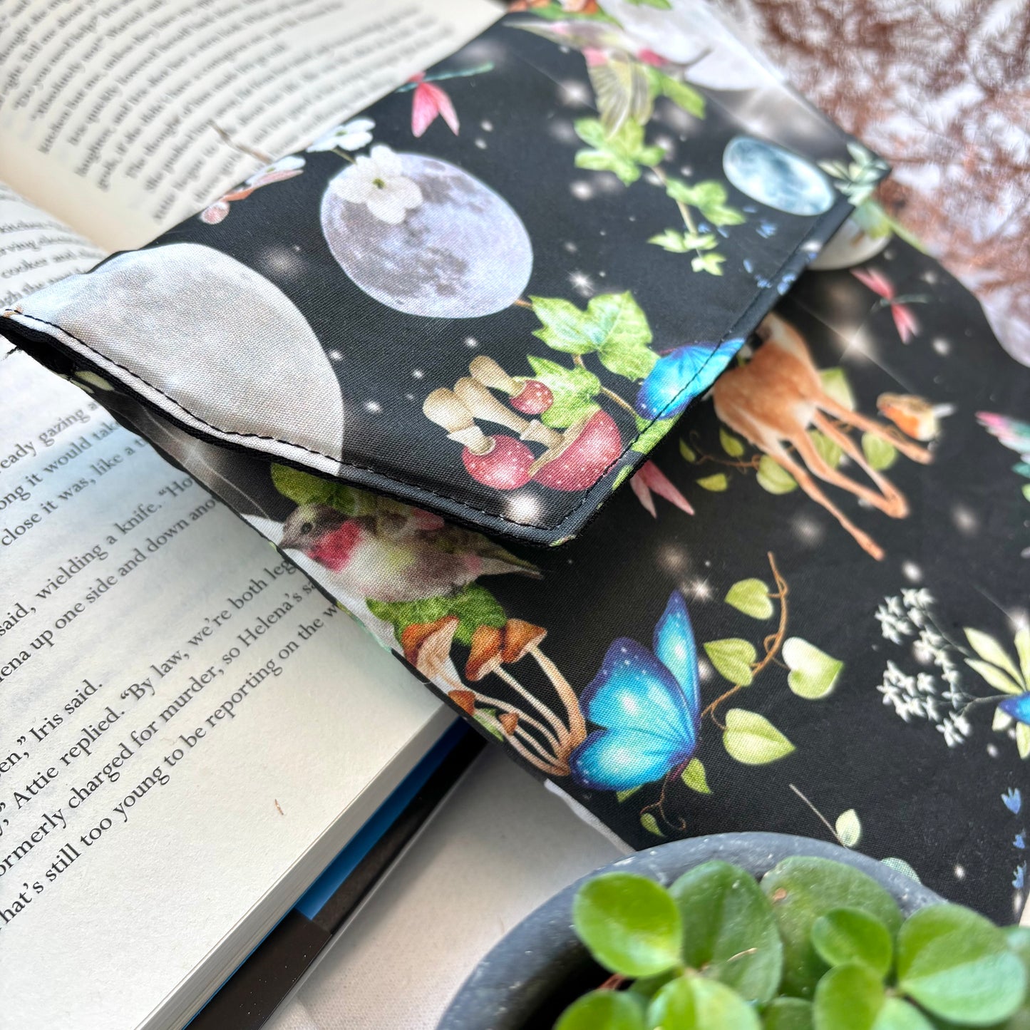 E-reader Sleeve Fantasy Forest