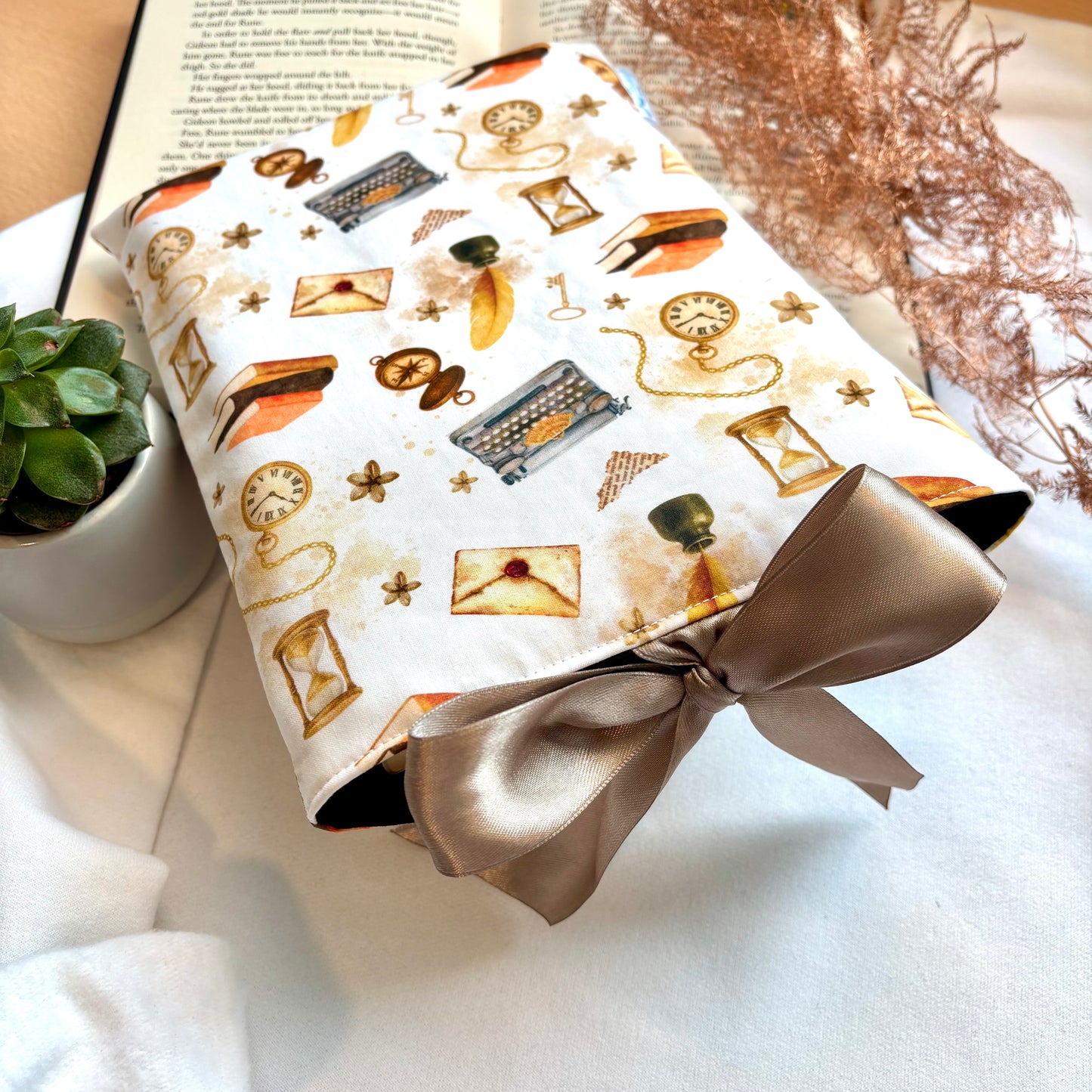 Boek Sleeve Adventurous Letters Print Lover