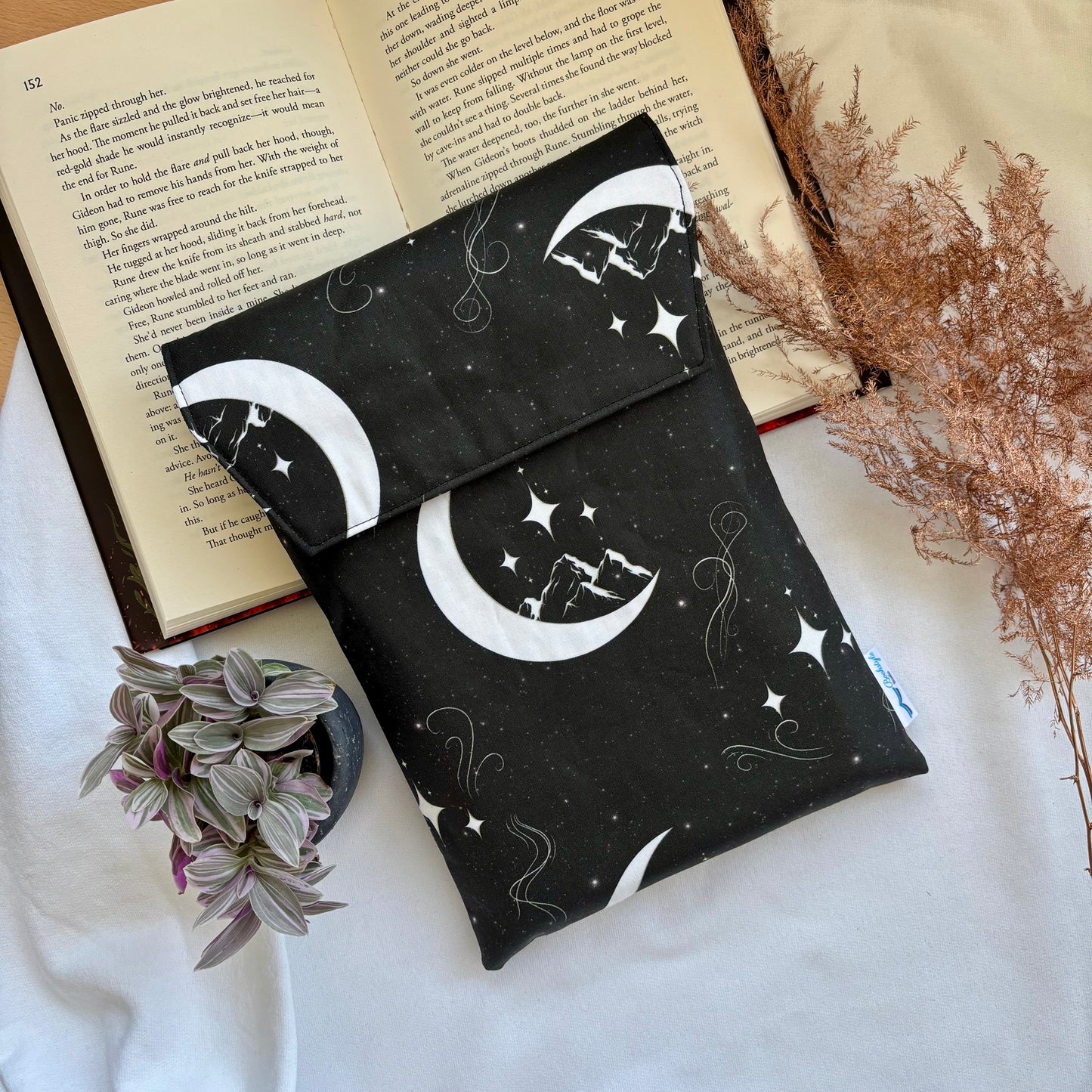 Book Sleeve Midnight Chapters