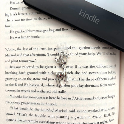 E-reader dust plug Deer