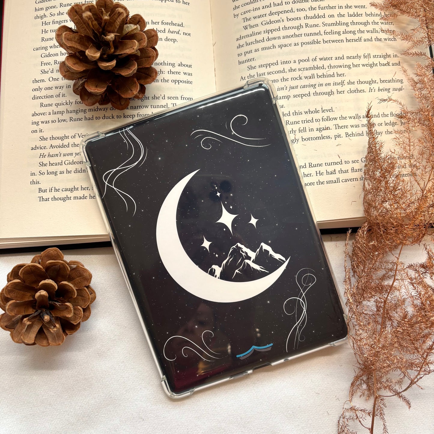 E-reader Insert Night Court