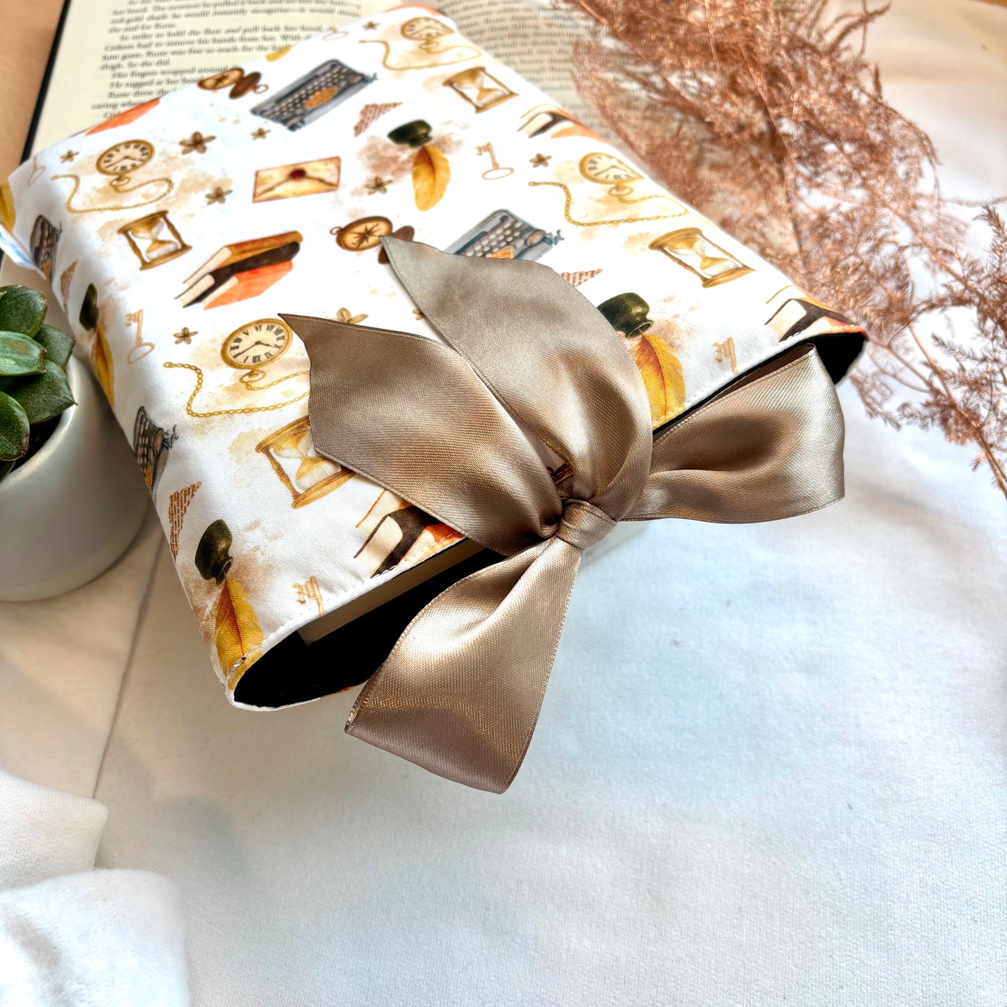 Boek Sleeve Adventurous Letters Print Lover