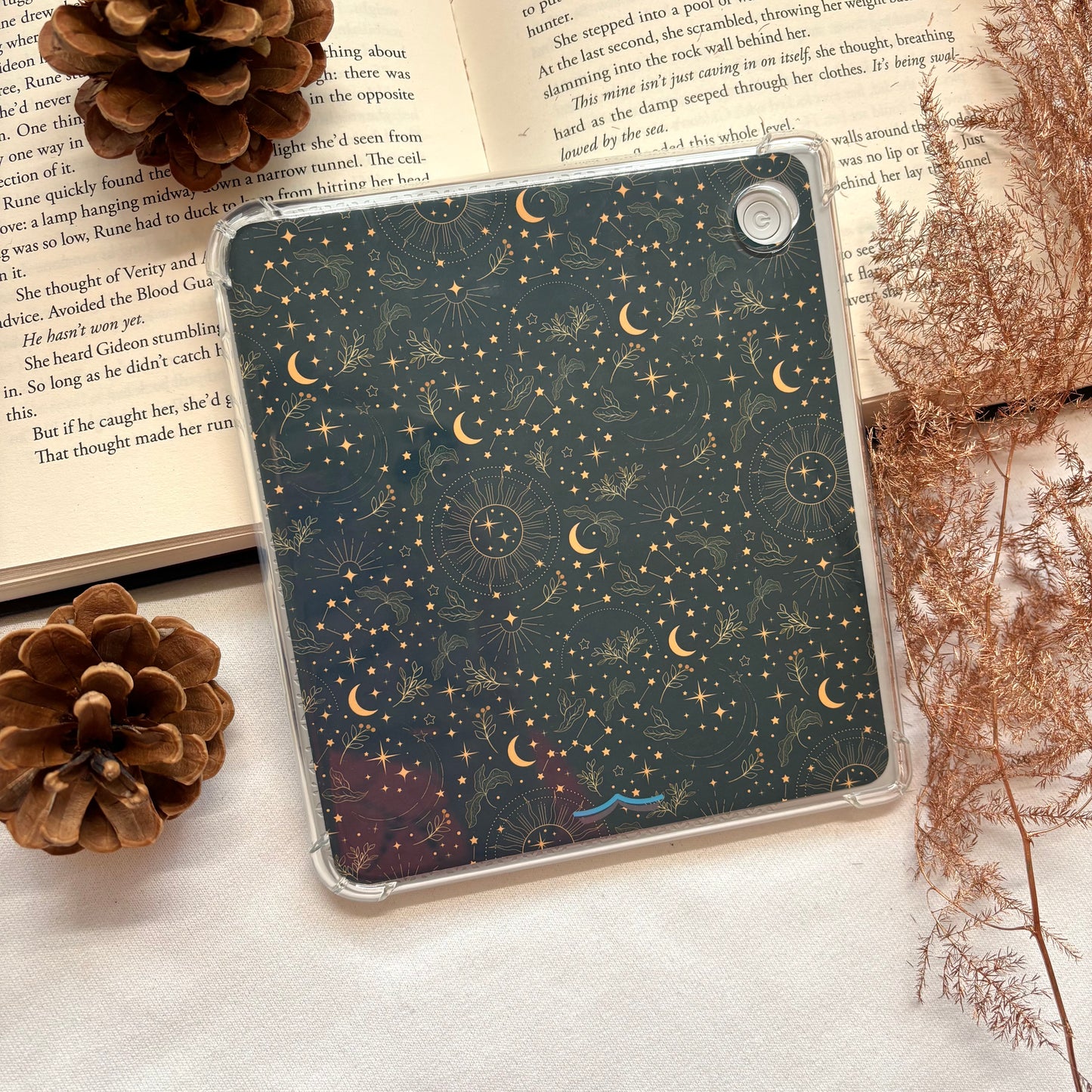 E-reader Insert Starlit Garden