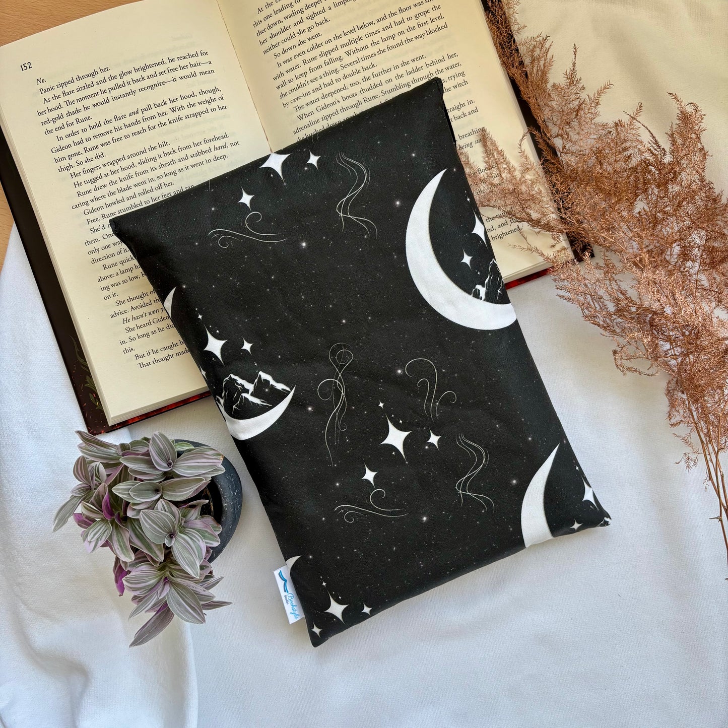 Book Sleeve Midnight Chapters