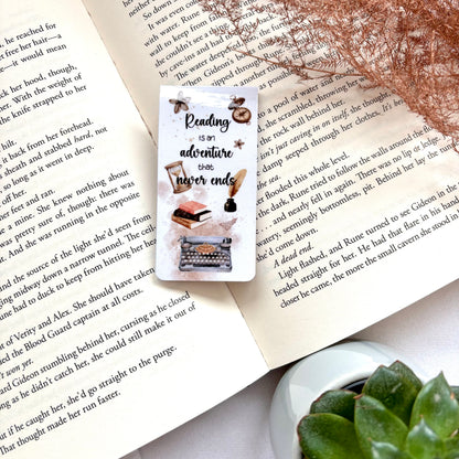 Magnetische boekenlegger Adventurous Letters