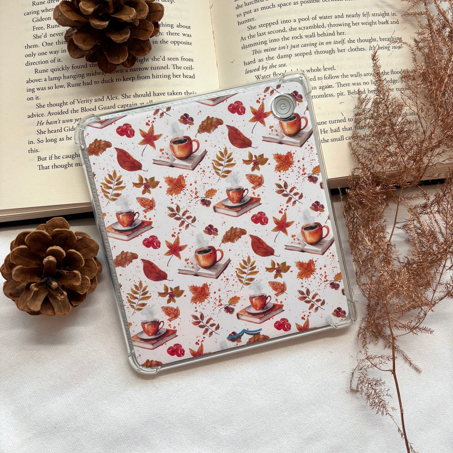 E-reader Insert Cozy Fall