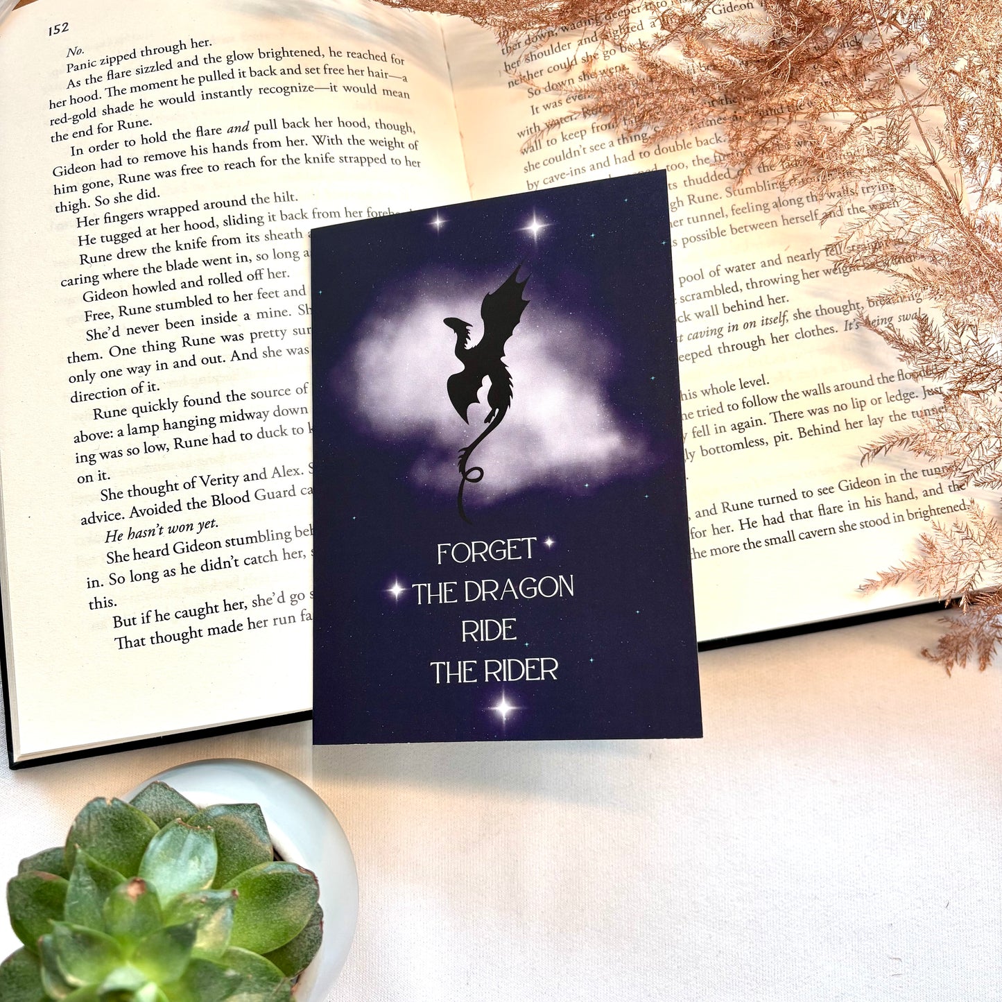 Bookish Wenskaart Dragon Fire