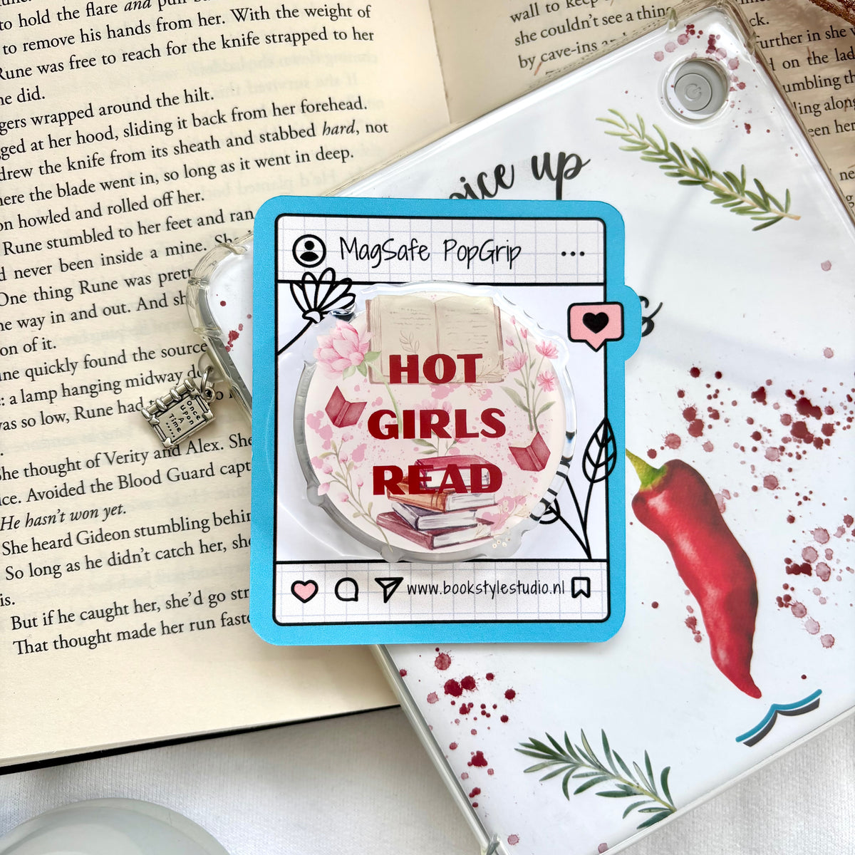 MagSafe PopGrip E-reader Hot Girls Read
