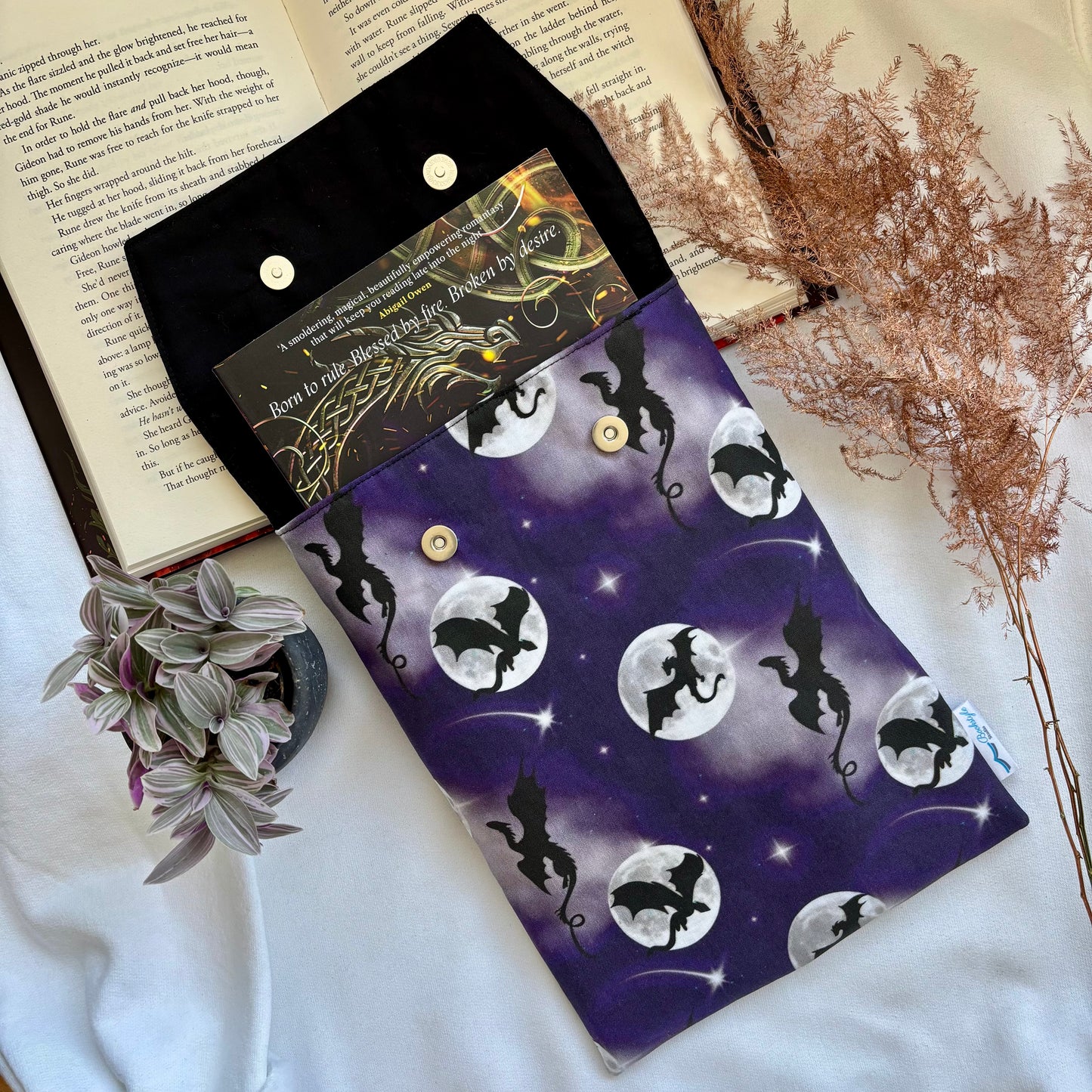 Book Sleeve Dragon Fire