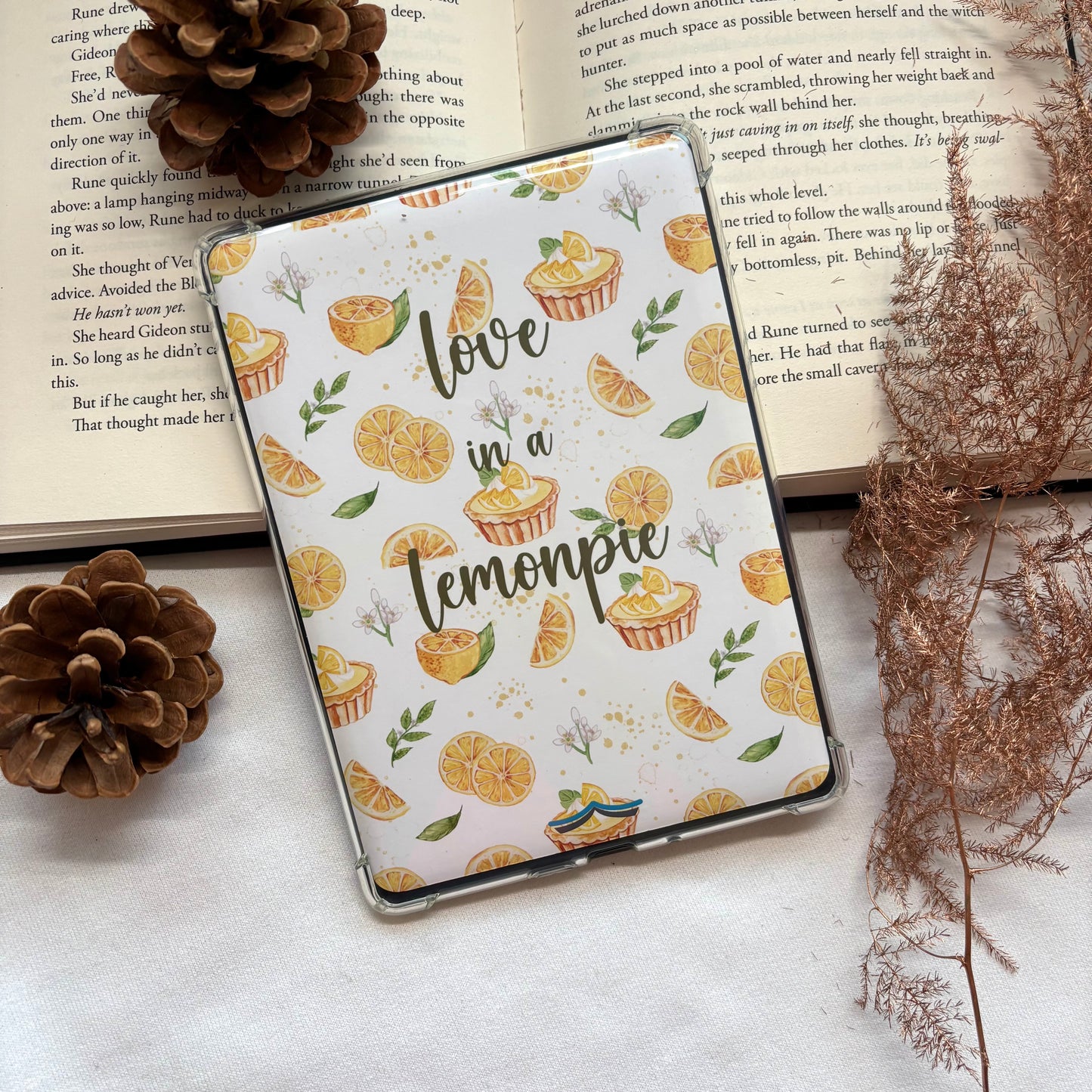 E-reader Insert Lemon Pie